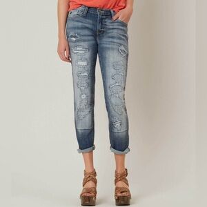 KanCan Low Rise Distressed Boyfriend Cropped Jeans Size 28